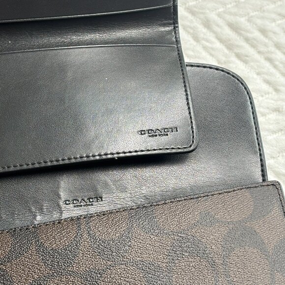 Coach Signature Long Wallet and Cardholder - Picture 8 of 9